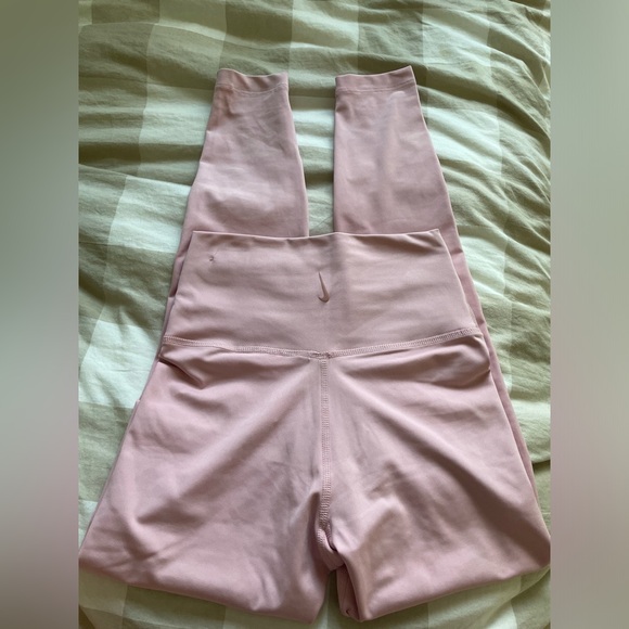 Nike Dri-fit pink leggings - Picture 1 of 3